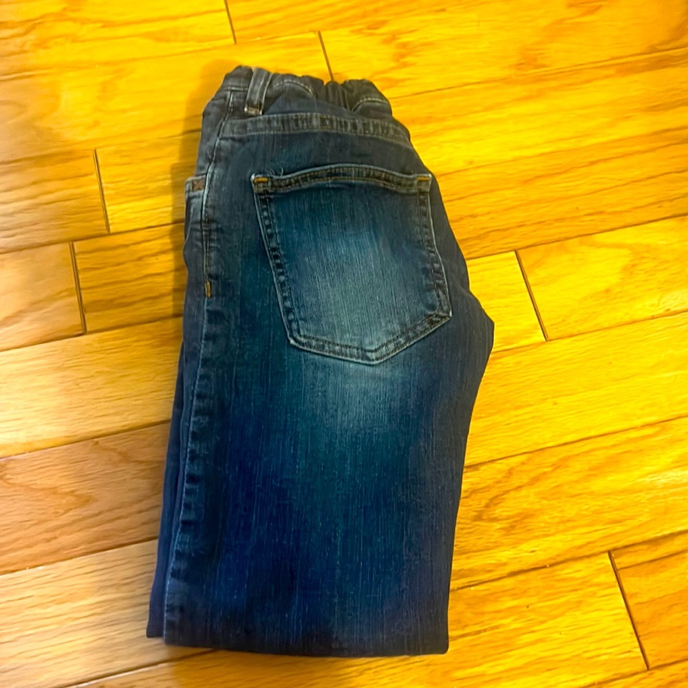 Wrangler Boys Jeans 8 Regular adjustable waist No tears or holes